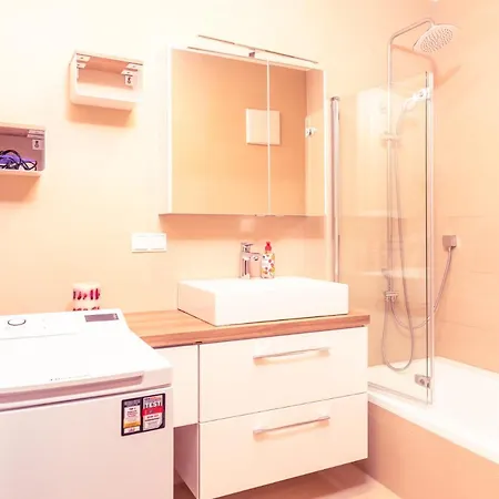 Apartament Senator Flats Petrus & Kardinal Nagl Wiedeń Zewnętrze zdjęcie