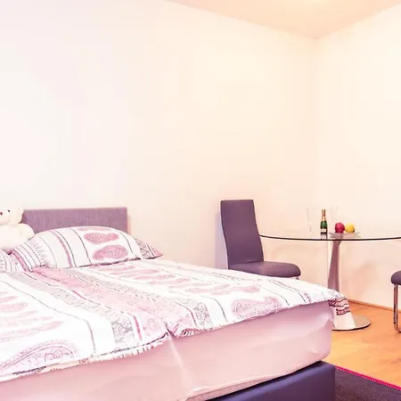 Apartament Senator Flats Petrus & Kardinal Nagl Wiedeń Zewnętrze zdjęcie